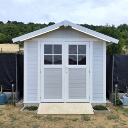 Abri de jardin en PVC 4,9m² DECO gris clair et blanc Grosfillex