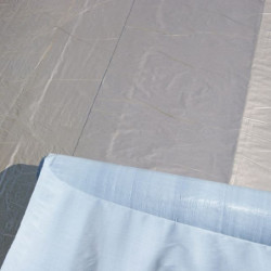 Option couverture bâche de toit autocollante pour abris toit plat