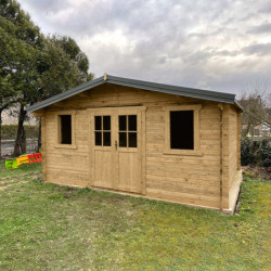 Abri bois massif 19,8m² 40mm traité teinté marron Gardy Shelter