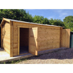 Garage en bois massif épais de 40mm traité et teinté Gardy Shelter