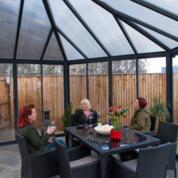 Pergola fermée en alu et polycarbonate 517x595cm Garda - Palram - Canopia