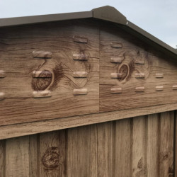 Abri de jardin en métal imitation bois 4,78m² sécurisé - Duramax