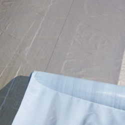 Abri en bois massif 28mm toit plat Qubu Eck 9.24m² - Karibu