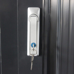 Abri pour 4 vélos acier gris 4,02m² avec rails Chalet et Jardin