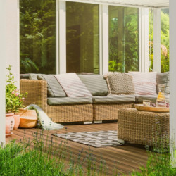 Pergola autoportante en alu blanc avec lames orientable 3x4m Ombrea