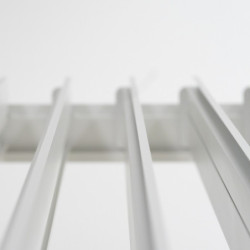 Pergola autoportante en alu blanc avec lames orientable 3x4m Ombrea