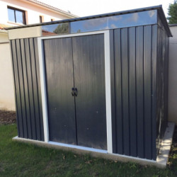 Abri en métal anthracite avec Skylight 4,84m² DURAMAX