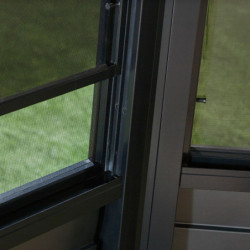 Pavillon adossé Charlestone SOJAG 309x404cm en aluminium et acier