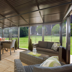 Pavillon adossé Charlestone SOJAG 309x502cm en aluminium et acier