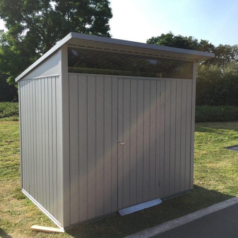 Abri toit plat en métal gris 3,92m² avec panneaux de 0.5mm - DURAMAX