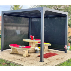 Pergola bioclimatique 7,20m² alu, lames orientables, 2 rideaux HABRITA