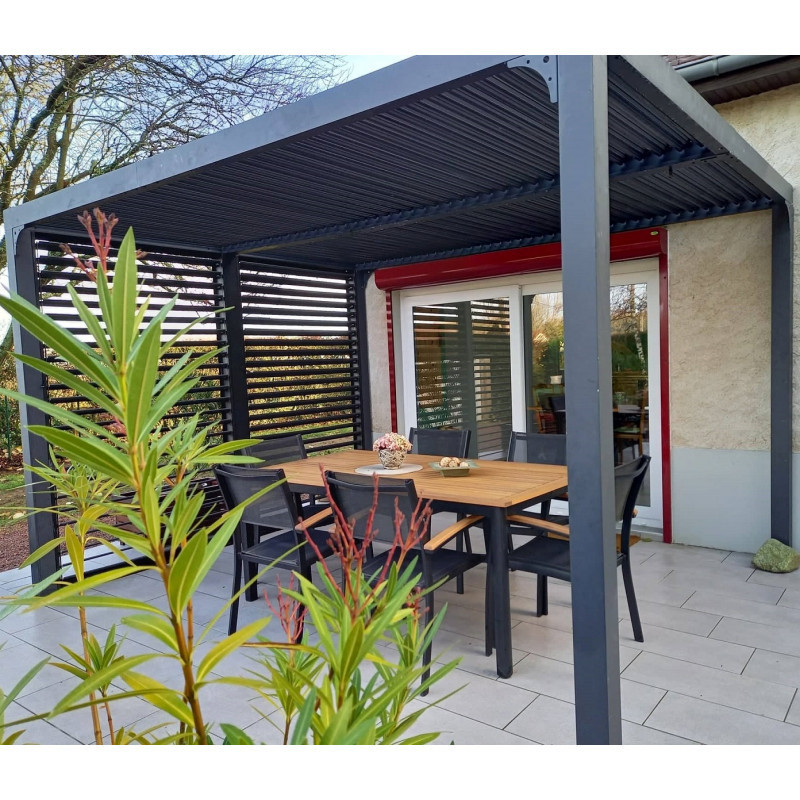 Pergola en alu gris 10,80m² + 3 panneaux de ventelles latérales Habrita
