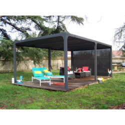 Pergola bioclimatique 21,52m² alu gris, rideau latéral sur 3,6m HABRITA