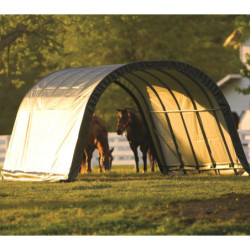 Abri pour animaux 22,6m² en acier et polyéthylène - Shelter Logic