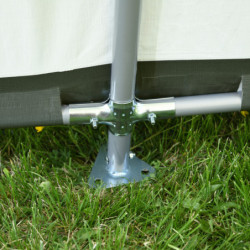 Abri pour animaux 7,8m² en acier et polyéthylène - Shelter Logic