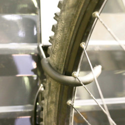 Porte-vélo vertical - Canopia pour un rangement peu encombrant