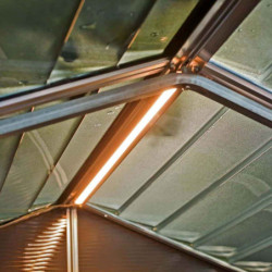 Système d'éclairage LED à faible chaleur de Canopia by Palram