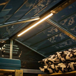 Système d'éclairage LED à faible chaleur de Canopia by Palram