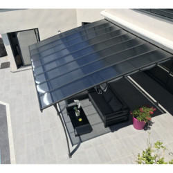 Pergola en aluminium ,acier et polycarbonate adossée gris anthracite - OSLO