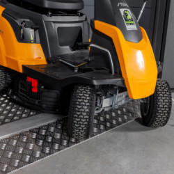 Rampe d'accès de porte double pour abri en acier – Telluria