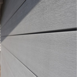 Abri toit plat composite gris clair 14,90m² porte alu Woodlife Garden