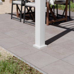 Pergola motorisée en alu blanc avec lames orientable 3x6m Ombrea