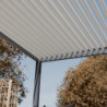 Pergola motorisée en alu gris/blanc avec lames orientable 3x6m Ombrea