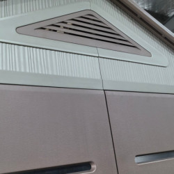 Abri de Jardin HDPE Sunlife 6,15m² avec Plancher - Crème/Marron | JOBU