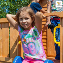 Cabane pour enfants en bois lasuré - toboggan vert MY HOUSE - FUNGOO